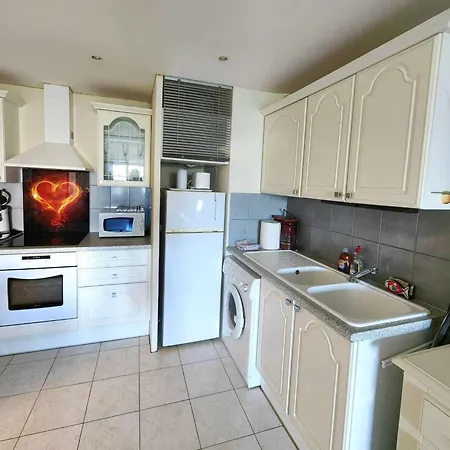 Apartment Charmant T2 Climatise, 4 Pers, Centre, Parking, Securisee - Fr-1-607-200 Agde